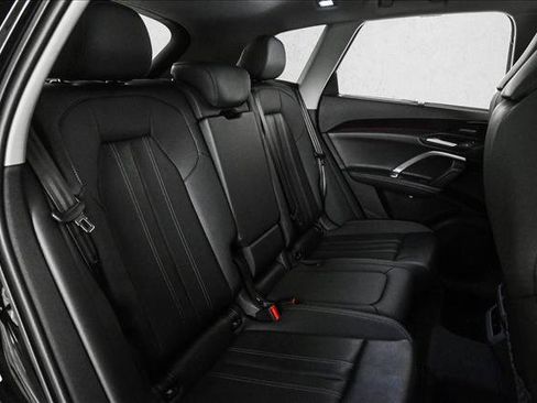 New 2025 Audi Q5 Premium Plus image 21