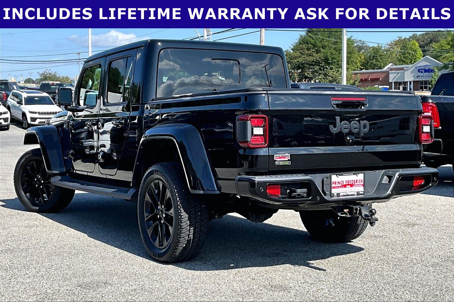 Used 2022 Jeep Gladiator Overland AWD/4WD image 9