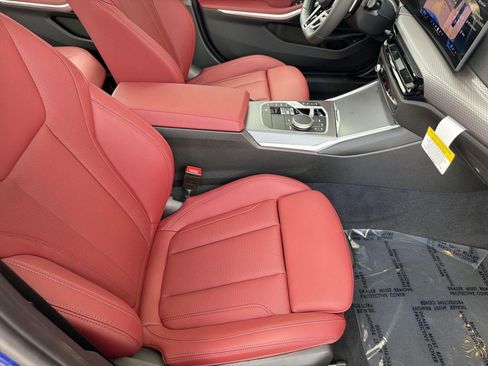 New 2026 BMW 330i Sedan w/ M Sport Package RWD image 30