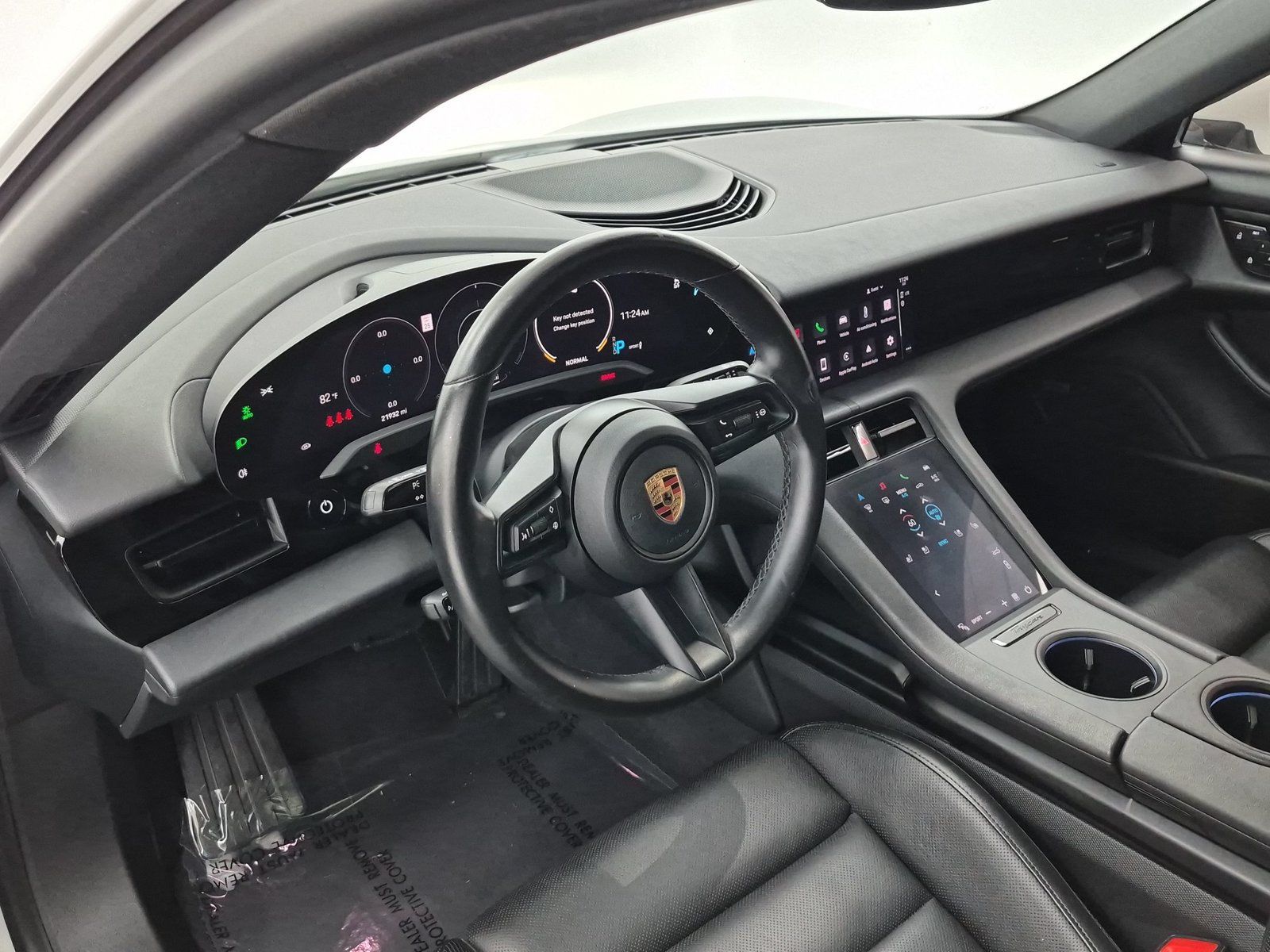 Certified 2024 Porsche Taycan w/ Premium Package RWD image 4