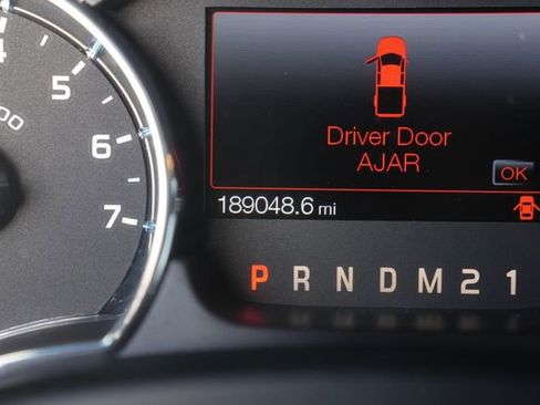 Used 2013 Ford F150 XLT w/ Luxury Equipment Group RWD image 25