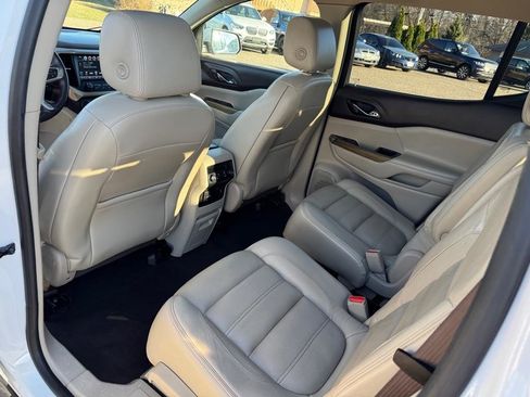 Used 2017 GMC Acadia Denali image 21