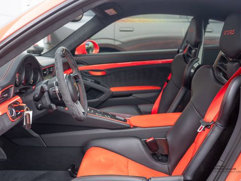 Used 2016 Porsche 911 GT3 RS image 18