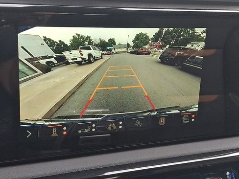 New 2026 GMC Sierra 2500 AT4 w/ AT4 Premium Plus Package AWD/4WD image 18