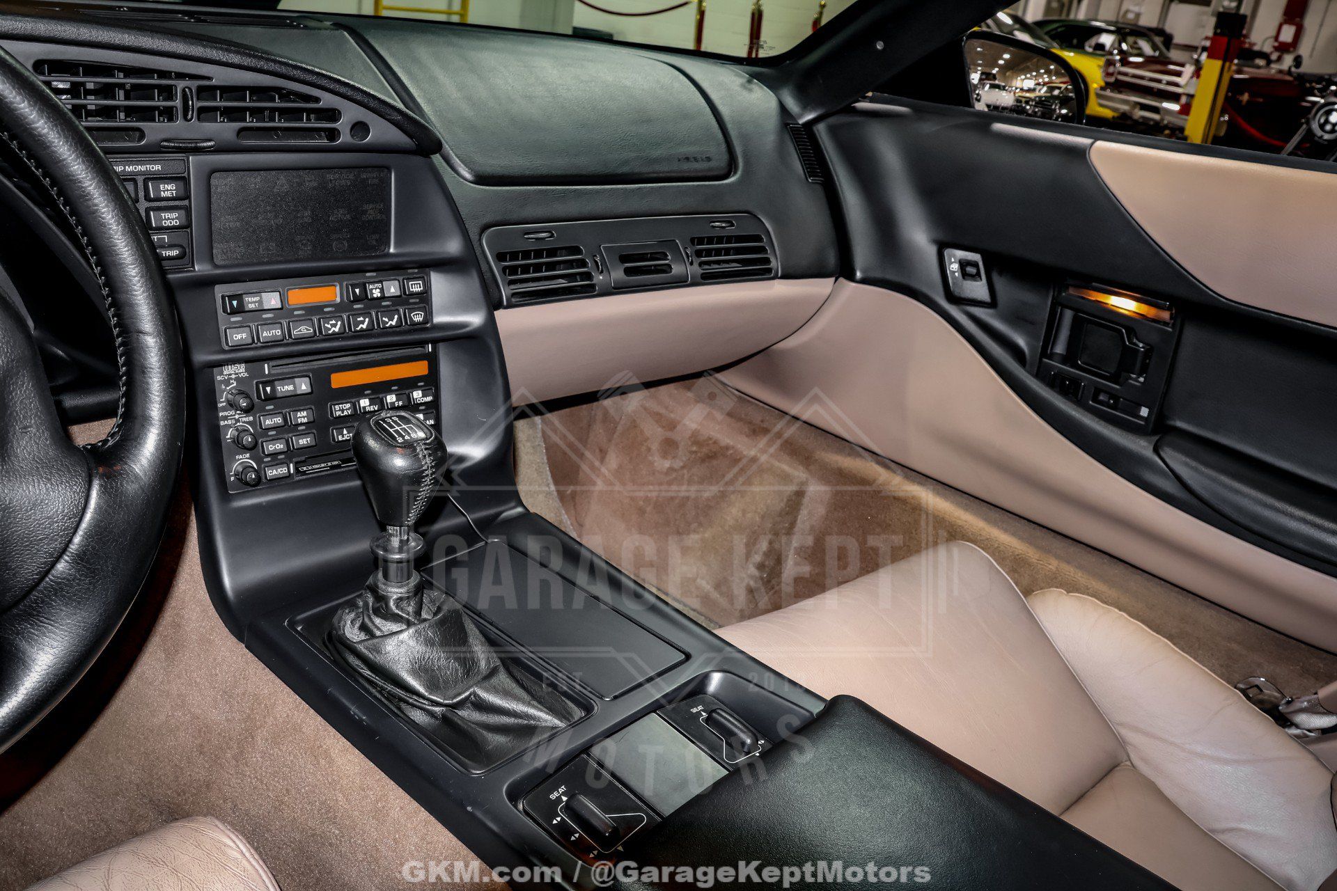 Used 1994 Chevrolet Corvette Coupe RWD image 99