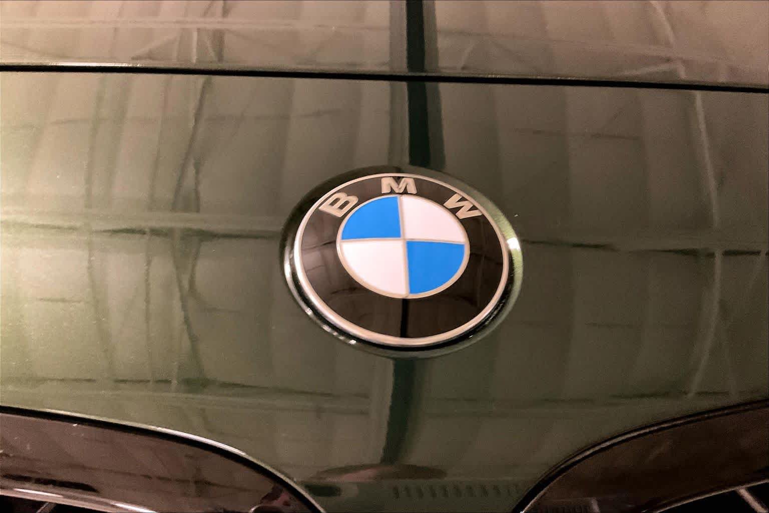 Used 2025 BMW Z4 M40i w/ Edition RWD image 28