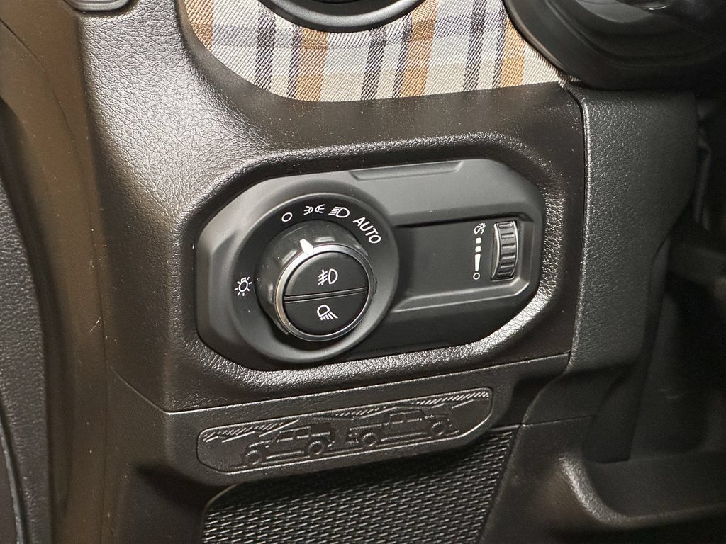 New 2026 Jeep Gladiator Sport AWD/4WD image 18