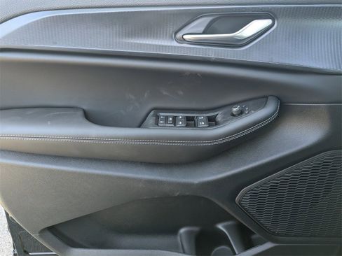 New 2025 Jeep Grand Cherokee Laredo X w/ Luxury Tech Group I image 15