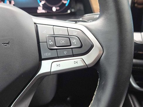 Used 2024 Volkswagen Atlas SE w/ Panoramic Sunroof Package image 28