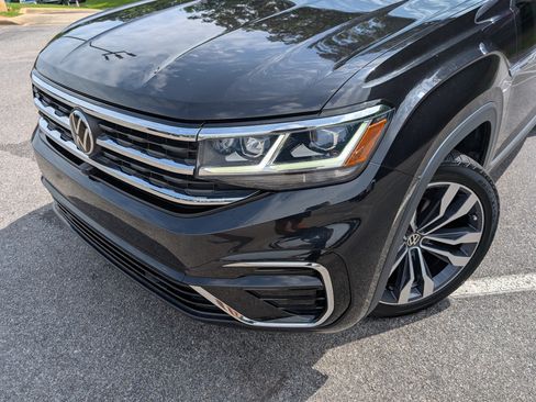 Used 2021 Volkswagen Atlas Cross Sport SEL Premium R-Line AWD/4WD image 12