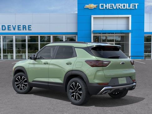 New 2026 Chevrolet TrailBlazer ACTIV w/ Convenience Package FWD image 3