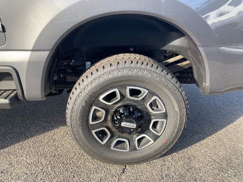 New 2026 Ford F250 Platinum AWD/4WD image 40