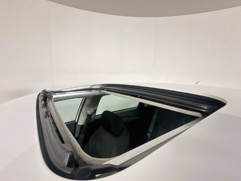 Certified 2024 Honda Accord EX image 10