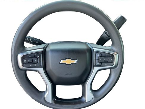 Used 2022 Chevrolet Silverado 1500 Custom w/ LPO, Blackout Package image 17