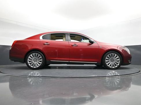 Used 2013 Lincoln MKS FWD image 40