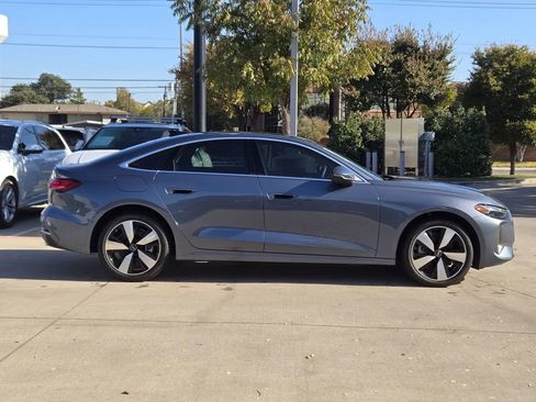 New 2025 Audi A5 2.0T Prestige image 5