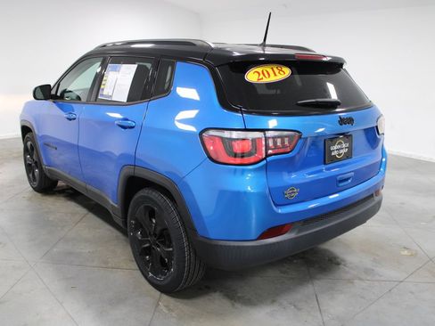 Used 2018 Jeep Compass Latitude FWD image 7