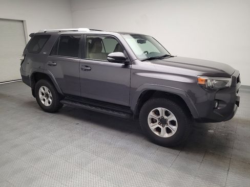 Used 2018 Toyota 4Runner SR5 Premium AWD/4WD image 11