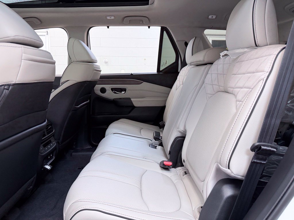 New 2026 Honda Pilot Elite image 23