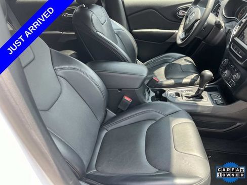 Certified 2022 Jeep Cherokee Latitude Lux FWD image 24