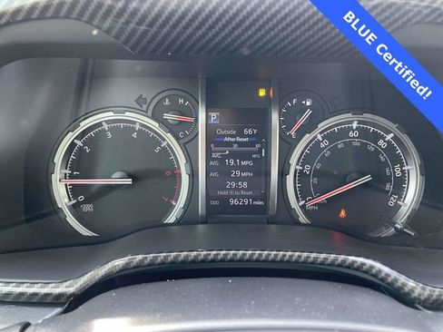 Used 2020 Toyota 4Runner Venture image 19