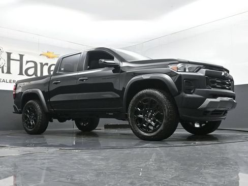 New 2026 Chevrolet Colorado Trail Boss AWD/4WD image 2