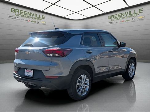 New 2026 Chevrolet TrailBlazer LS w/ LS Convenience Package FWD image 9