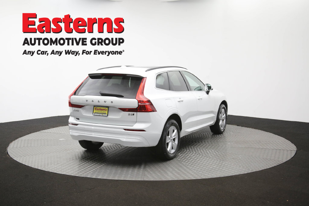 Used 2022 Volvo XC60 B5 Momentum AWD/4WD image 41