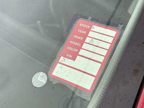 New 2025 Buick Envision Sport Touring image 27