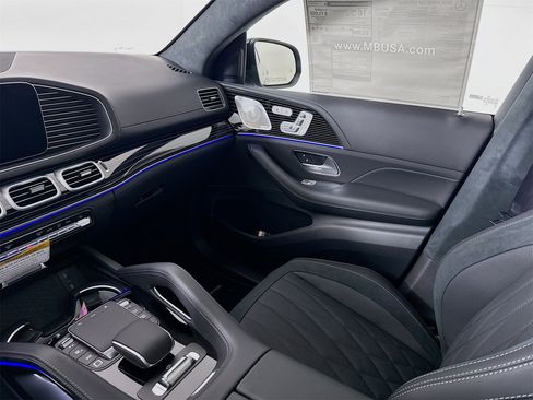 New 2026 Mercedes-Benz GLE 63 AMG S image 26