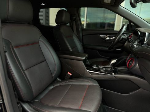 Used 2022 Chevrolet Blazer RS w/ Enhanced Convenience Package image 14