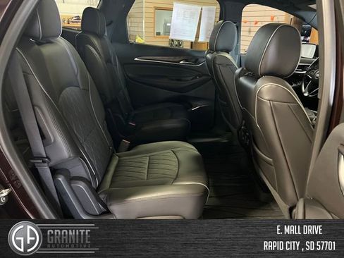 Used 2024 Buick Enclave Avenir w/ Avenir Technology Package AWD/4WD image 36