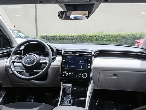 Certified 2023 Hyundai Tucson SEL AWD/4WD image 17