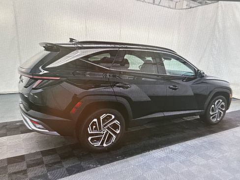Used 2026 Hyundai Tucson Limited AWD/4WD image 2