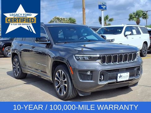 Used 2022 Jeep Grand Cherokee Overland w/ Luxury Tech Group IV AWD/4WD image 7