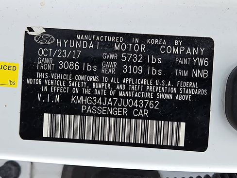 Used 2018 Genesis G90 3.3T Premium AWD/4WD image 29