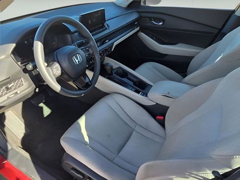 Used 2023 Honda Accord EX image 25