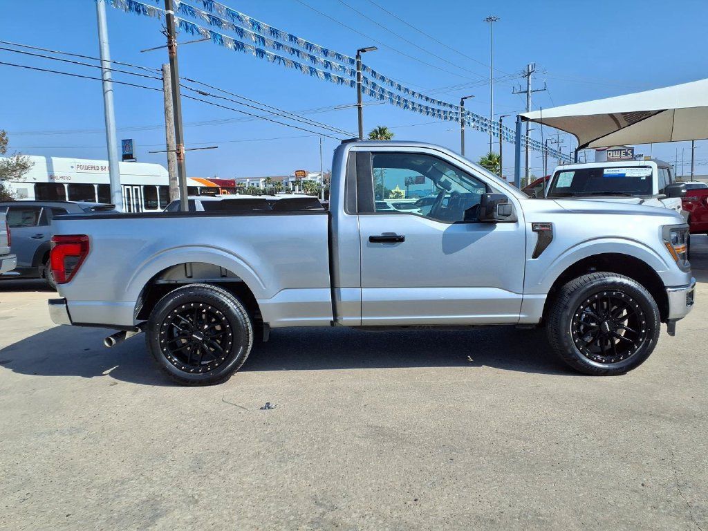 Used 2025 Ford F150 XL w/ Equipment Group 103A High RWD image 9
