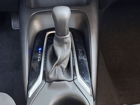 Used 2024 Toyota Corolla LE image 20