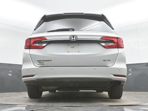 Used 2022 Honda Odyssey Elite image 32
