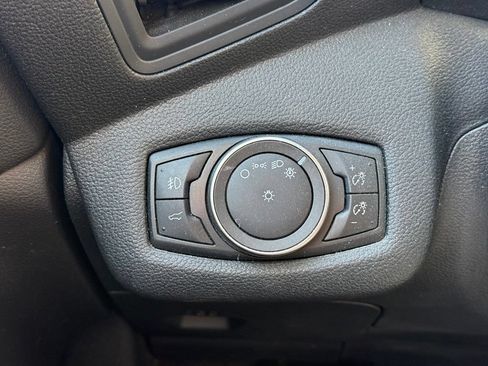 Used 2018 Ford Escape SE w/ SE Sport Appearance Package AWD/4WD image 11