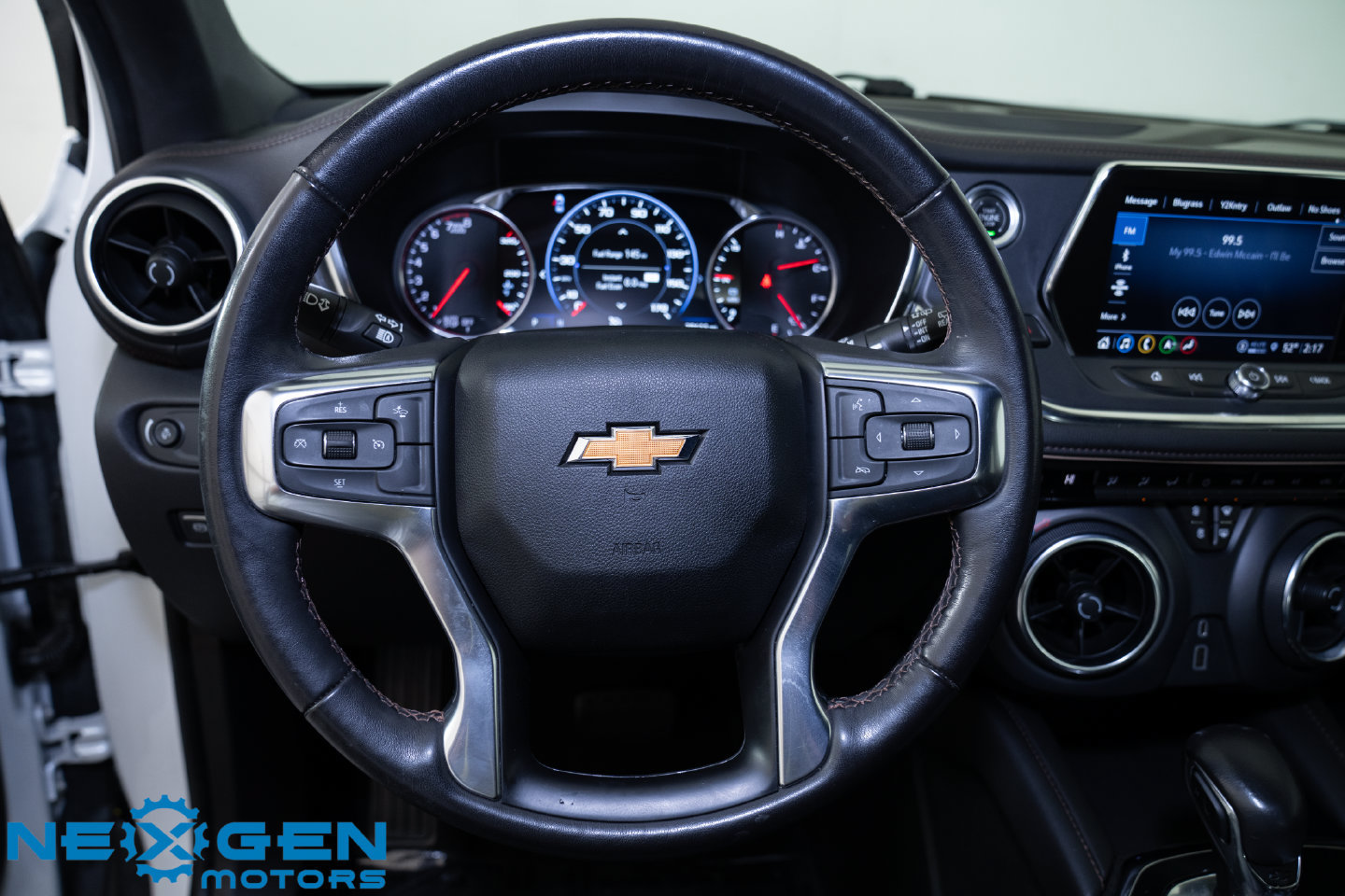 Used 2022 Chevrolet Blazer Premier w/ Enhanced Convenience Package AWD/4WD image 24