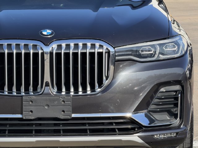 Used 2020 BMW X7 xDrive40i w/ Cold Weather Package AWD/4WD image 8