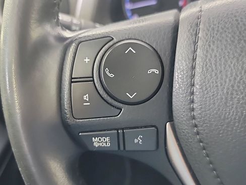 Used 2018 Toyota RAV4 XLE w/ Plus Extra Value Package AWD/4WD image 25