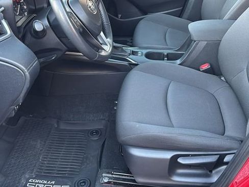 Used 2024 Toyota Corolla Cross LE image 26