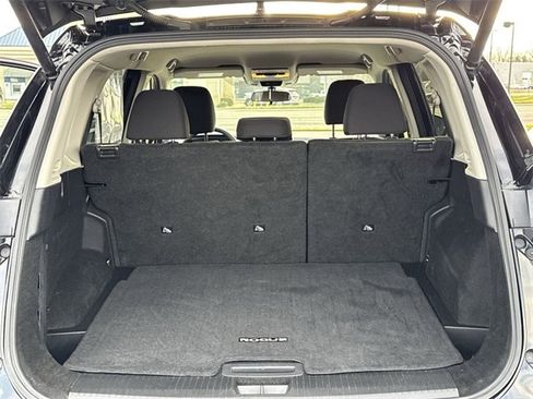 Used 2024 Nissan Rogue SV image 10