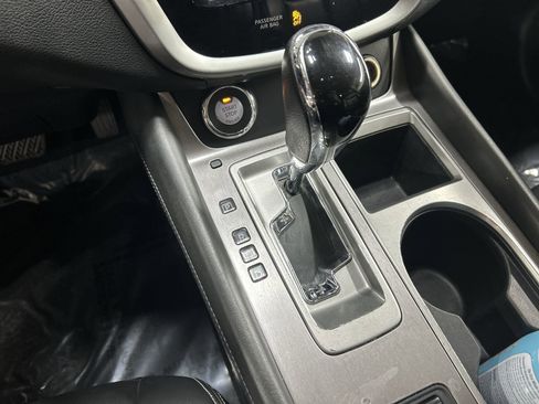 Used 2023 Nissan Murano SV w/ SV Midnight Edition Package image 17