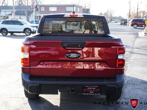 Used 2025 Ford Maverick Lariat w/ Black Appearance Package image 18