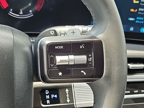 Used 2024 Hyundai Santa Fe SE FWD image 21