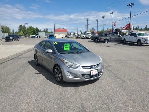 Used 2014 Hyundai Elantra Limited FWD image 4